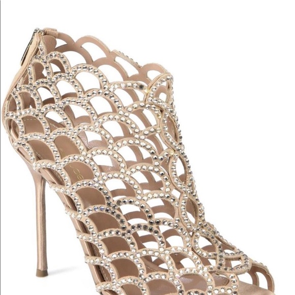 Sergio Rossi Shoes - Sergio Rossi Signature 110mm  Classic Stiletto – Nude - new with tags
